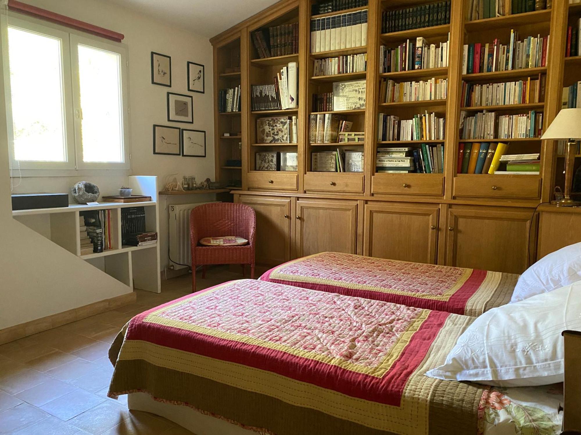 Domaine De Fondouce Bed & Breakfast Villeveyrac Exterior photo