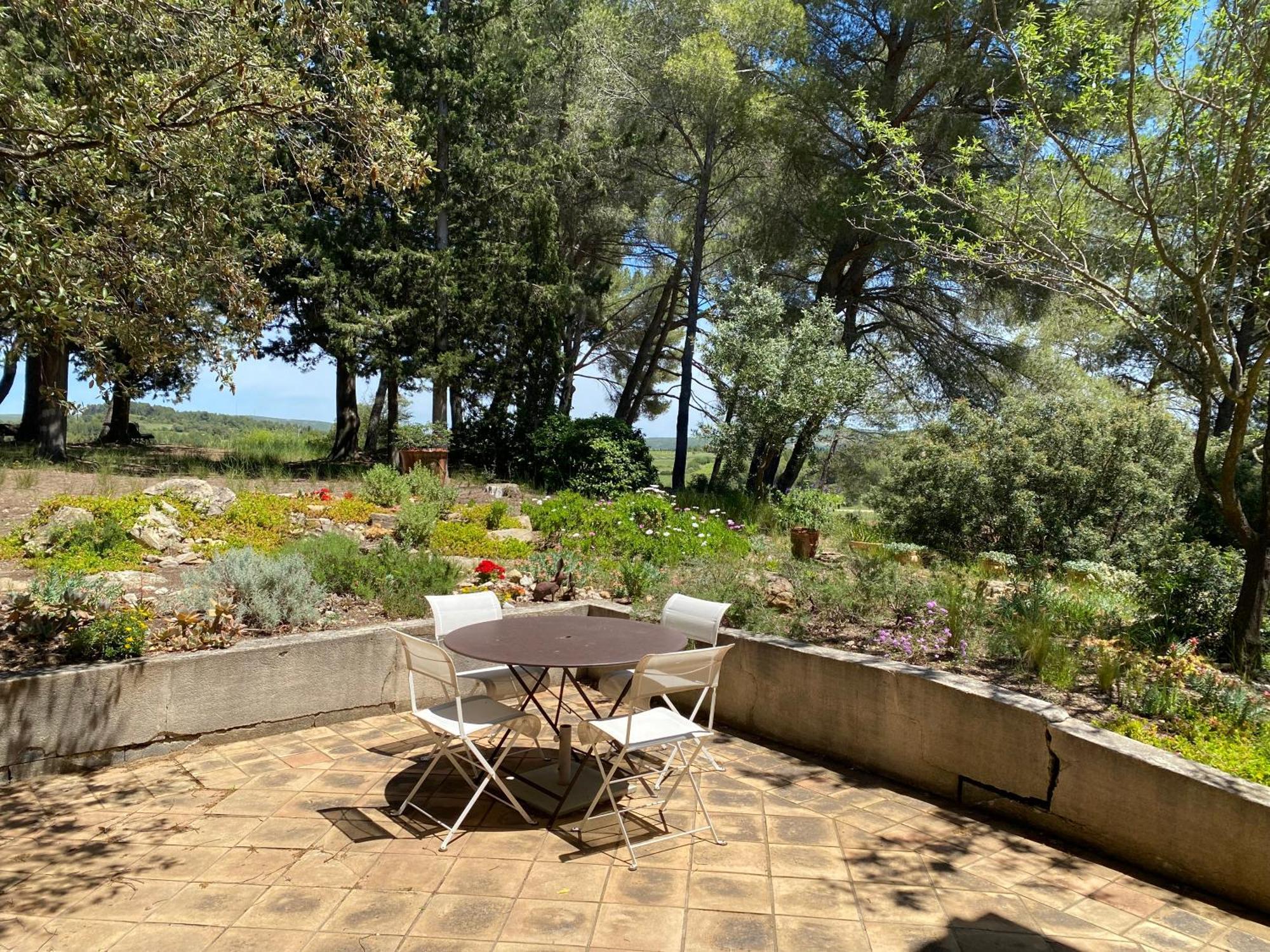 Domaine De Fondouce Bed & Breakfast Villeveyrac Exterior photo